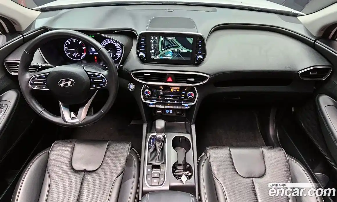Hyundai Santa Fe 2018 2.0 автомат (гидро), фото 10