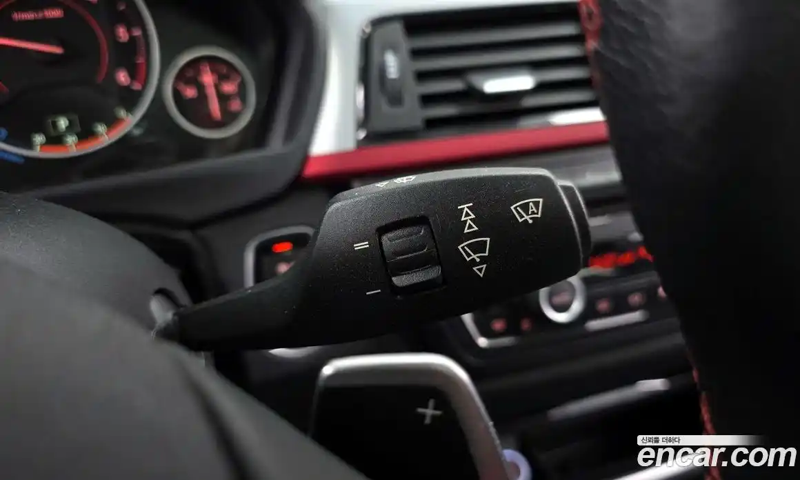 BMW 3 серия 2014 2.0 автомат (гидро), фото 16