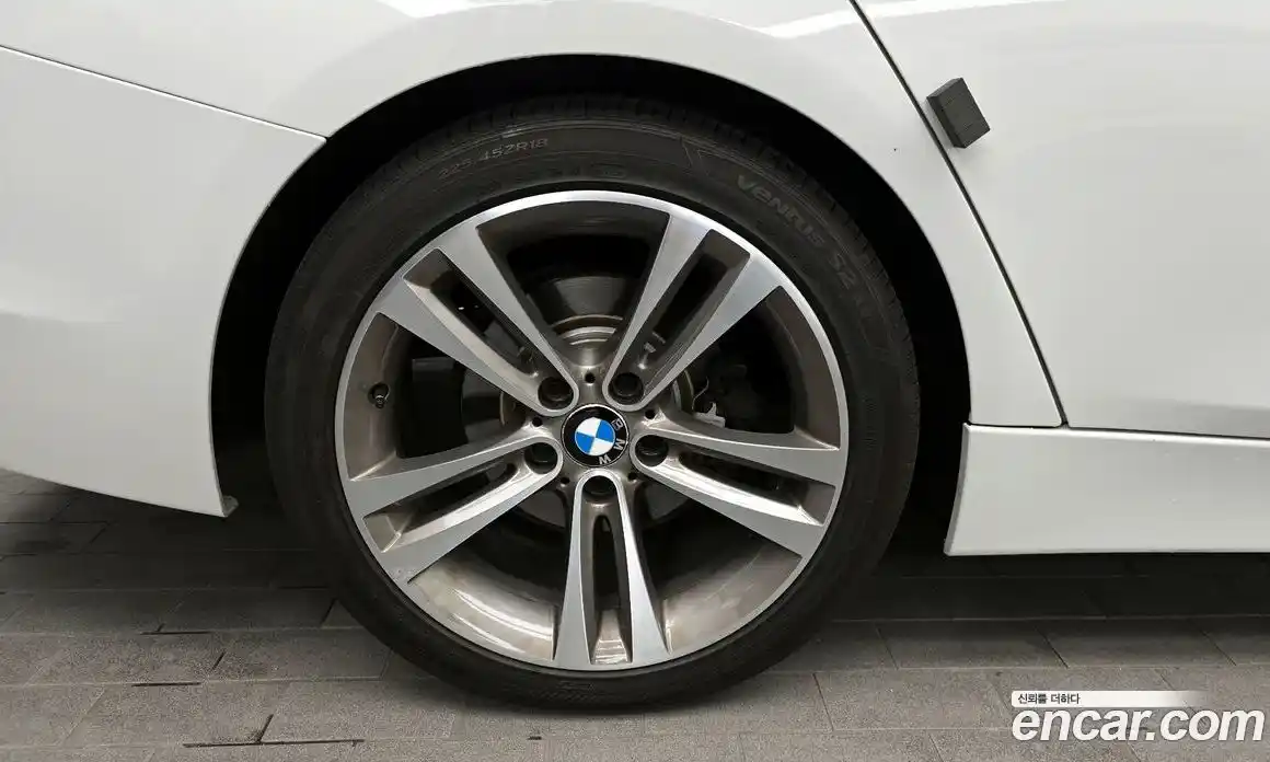 BMW 3 серия 2014 2.0 автомат (гидро), фото 5