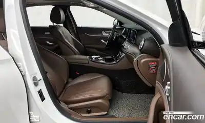 Mercedes-Benz E-Class 2017 1.9 автомат (гидро), миниатюра 11