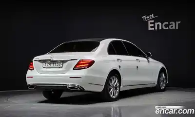 Mercedes-Benz E-Class 2017 1.9 автомат (гидро), миниатюра 2