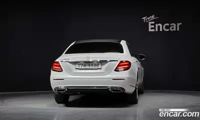 Mercedes-Benz E-Class 2017 1.9 автомат (гидро), миниатюра 4