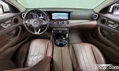 Mercedes-Benz E-Class 2017 1.9 автомат (гидро), миниатюра 7