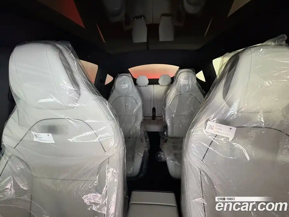 Tesla Model Y 2026 1.0 гидро, фото 5