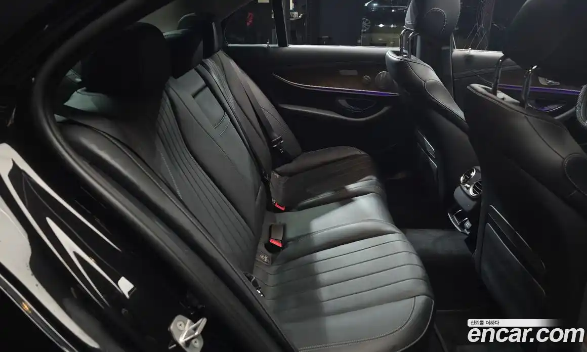 Mercedes-Benz E-Class 2018 2.0 автомат (гидро), фото 12