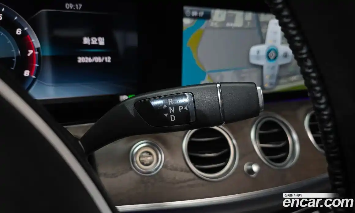 Mercedes-Benz E-Class 2018 2.0 автомат (гидро), фото 9