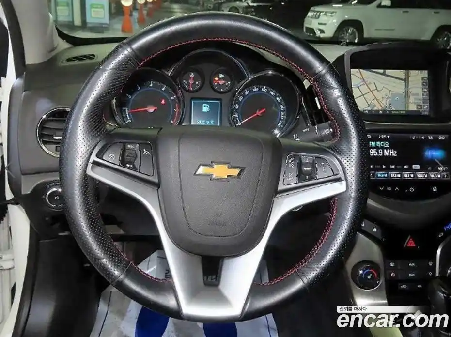 Chevrolet Cruze 2014 1.4 автомат (гидро), фото 7