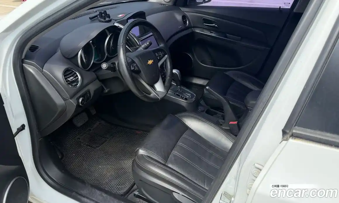 Chevrolet Cruze 2012 1.8 автомат (гидро), фото 11