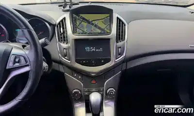 Chevrolet Cruze 2012 1.8 автомат (гидро), миниатюра 8