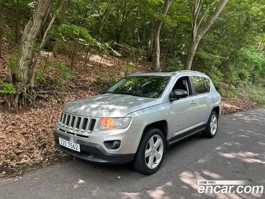 Jeep Compass 2012 2.4 автомат (гидро), фото 12