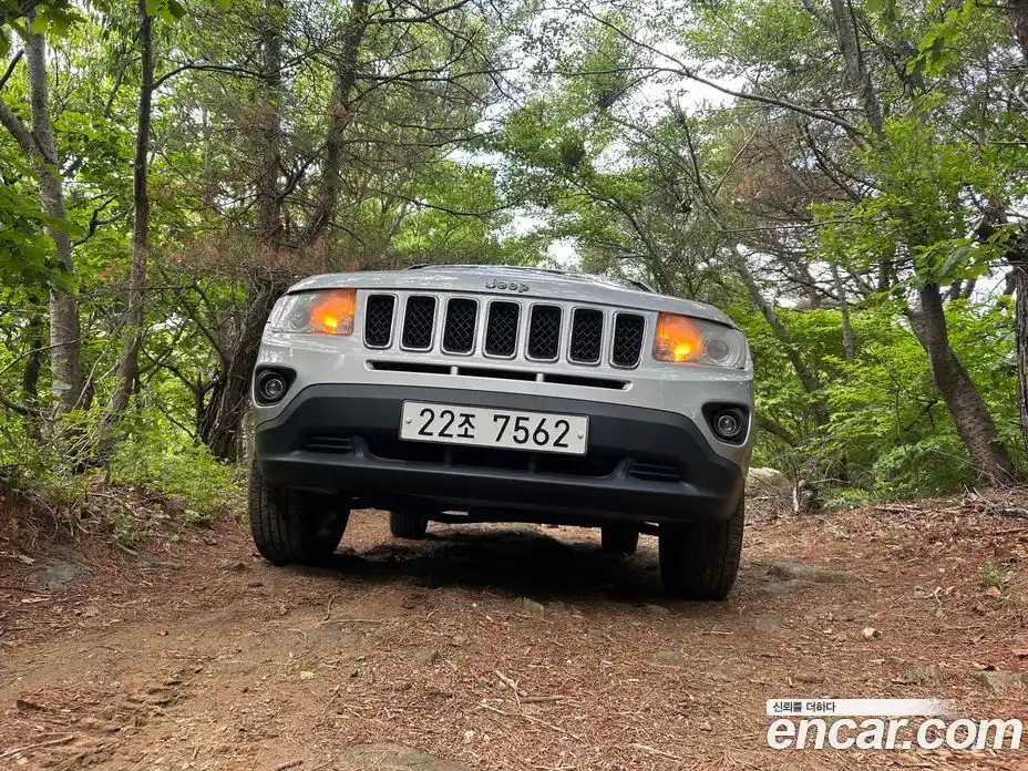 Jeep Compass 2012 2.4 автомат (гидро), фото 7