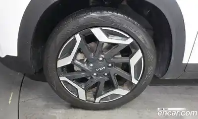 Kia Seltos 2024 2.0 автомат (гидро), миниатюра 5