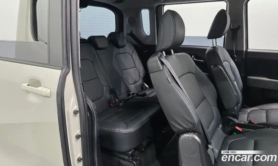 Kia Ray 2024 1.0 автомат (гидро), фото 15