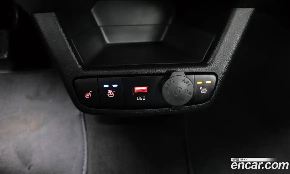 Kia Ray 2024 1.0 автомат (гидро), фото 22