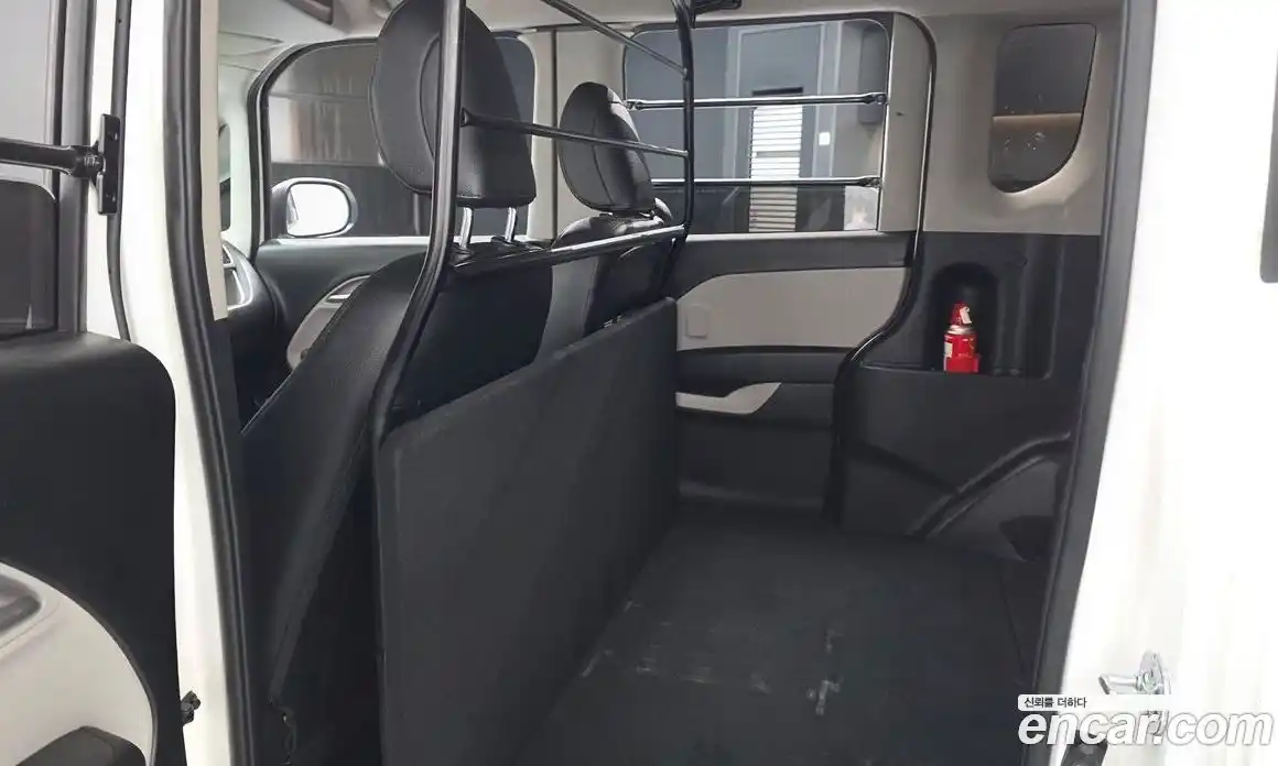 Kia Ray 2022 1.0 автомат (гидро), фото 18