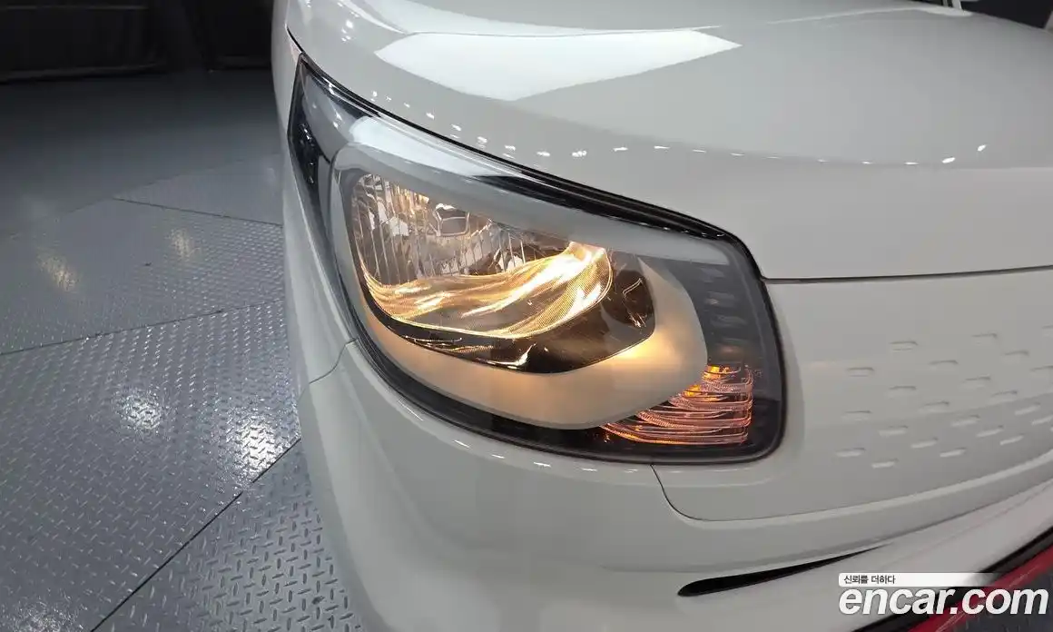 Kia Ray 2022 1.0 автомат (гидро), фото 8