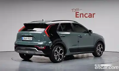 Kia Niro 2022 1.6 автомат (гидро), миниатюра 2