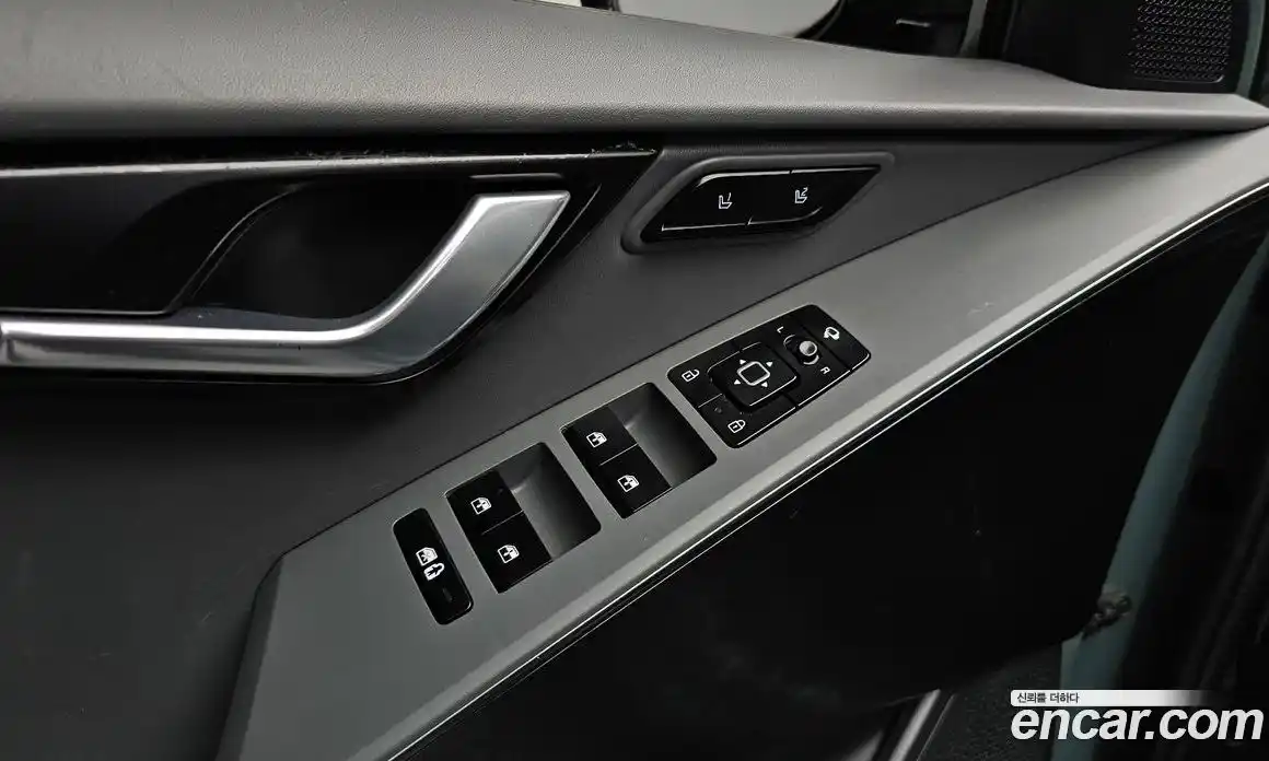 Kia Niro 2022 1.6 автомат (гидро), фото 23