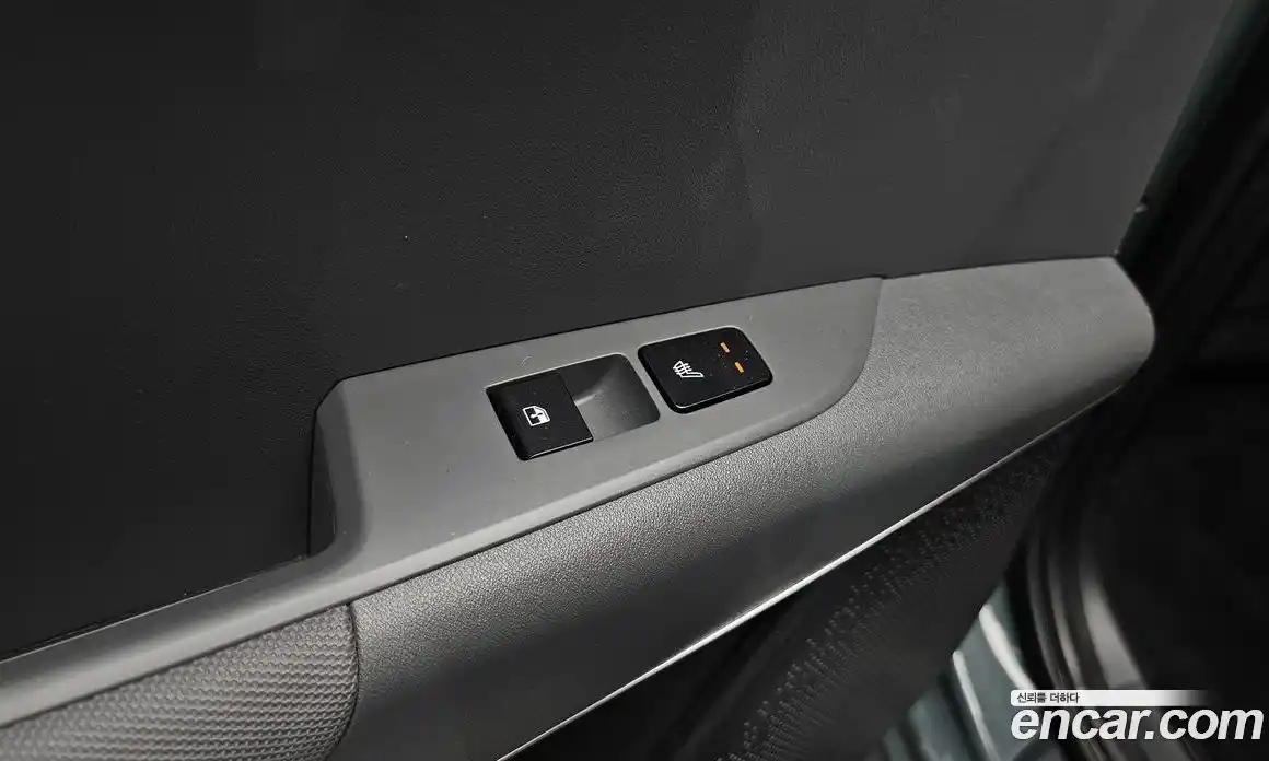 Kia Niro 2022 1.6 автомат (гидро), фото 25
