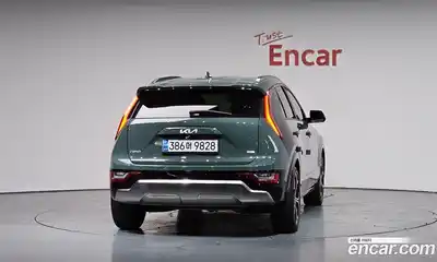 Kia Niro 2022 1.6 автомат (гидро), миниатюра 4