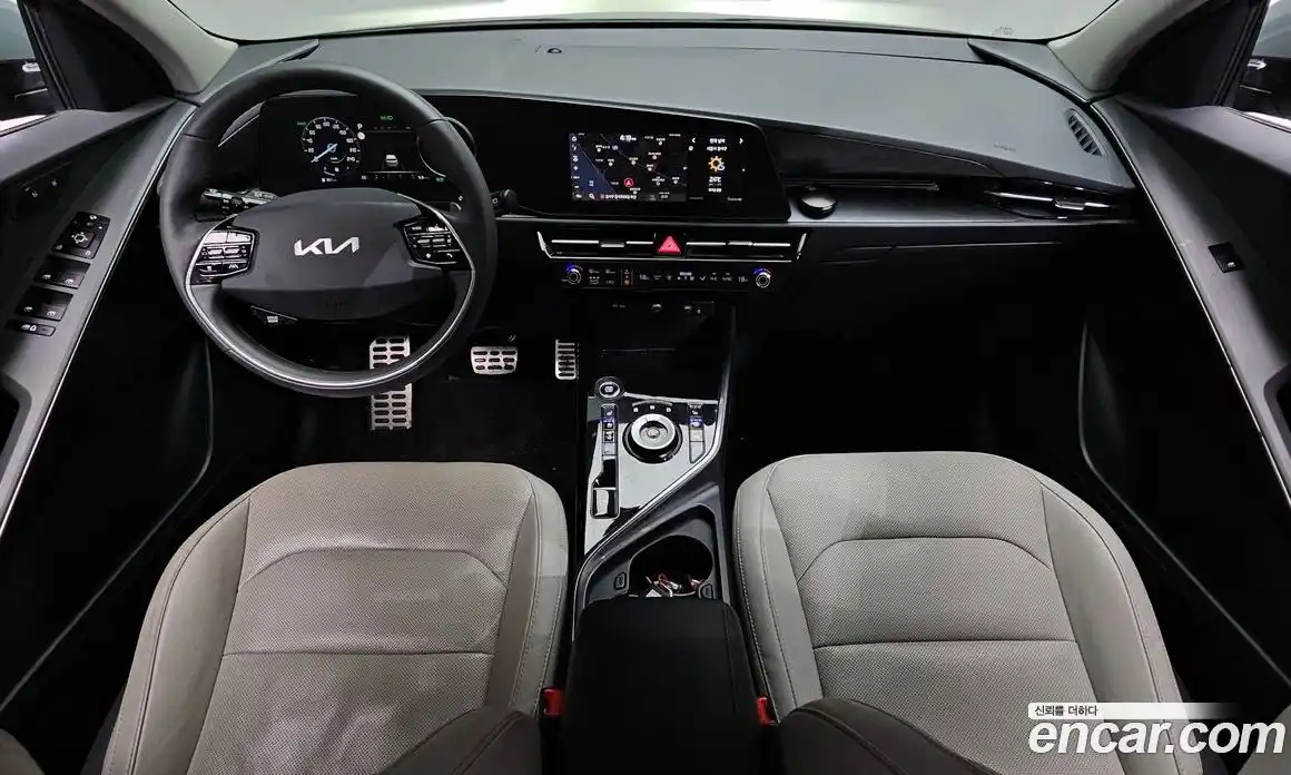 Kia Niro 2022 1.6 автомат (гидро), фото 10
