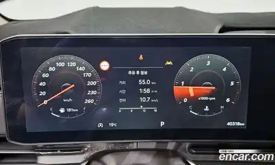Kia Carnival 2024 2.2 автомат (гидро), миниатюра 11