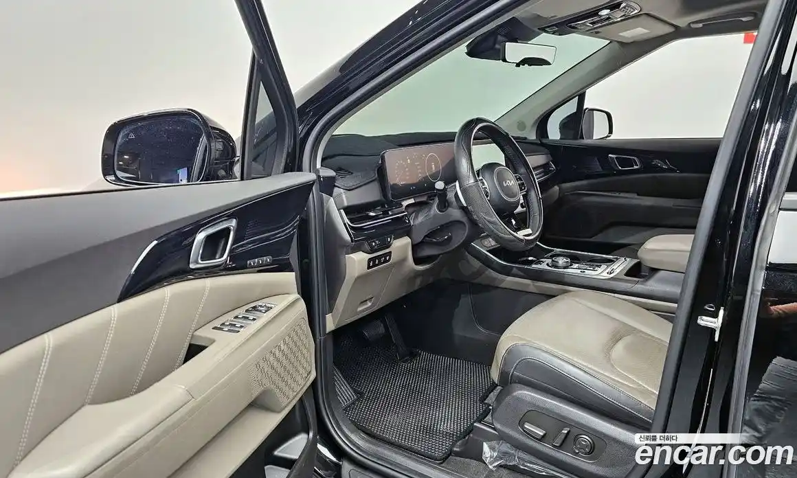 Kia Carnival 2024 2.2 автомат (гидро), фото 13