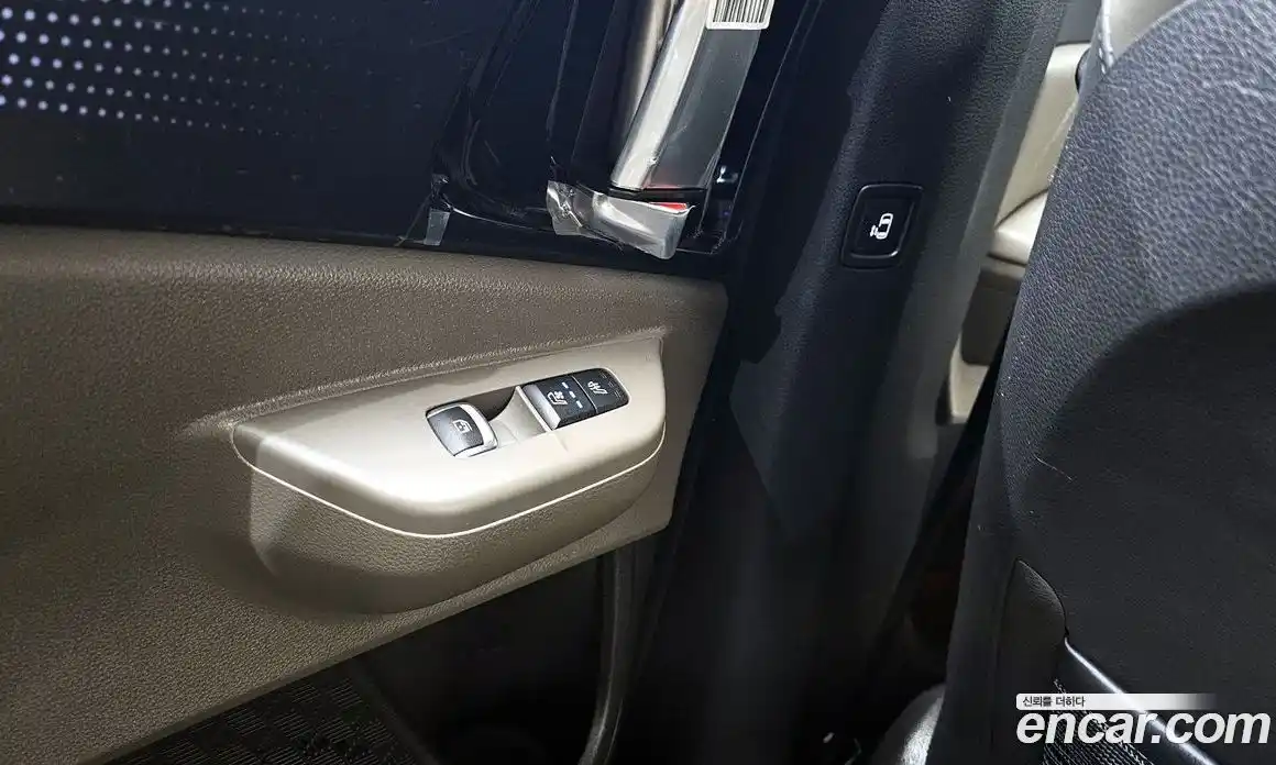 Kia Carnival 2024 2.2 автомат (гидро), фото 28