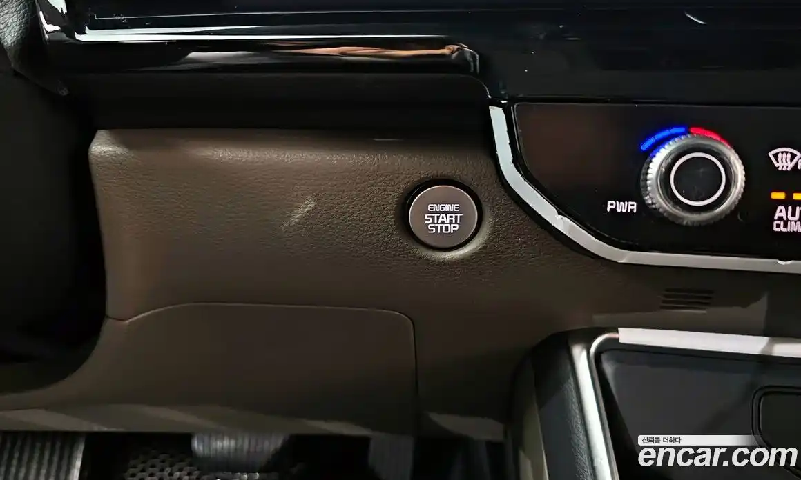 Kia Carnival 2024 2.2 автомат (гидро), фото 33