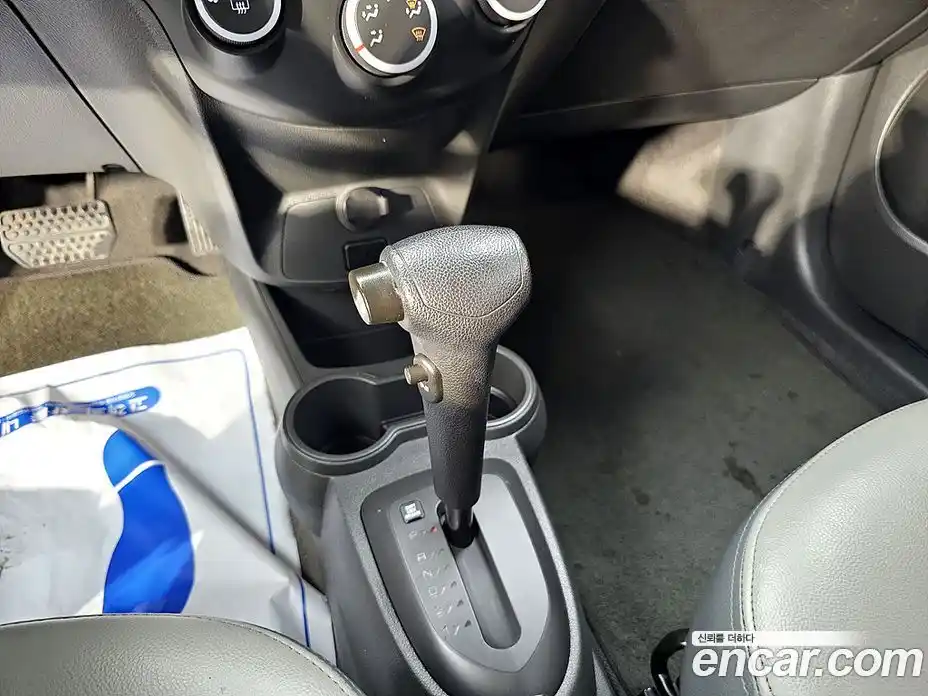 Chevrolet Spark 2014 1.0 автомат (гидро), фото 18