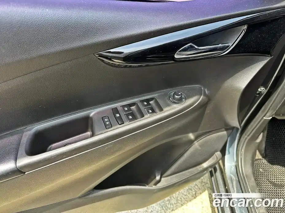 Chevrolet Spark 2016 1.0 автомат (гидро), фото 11