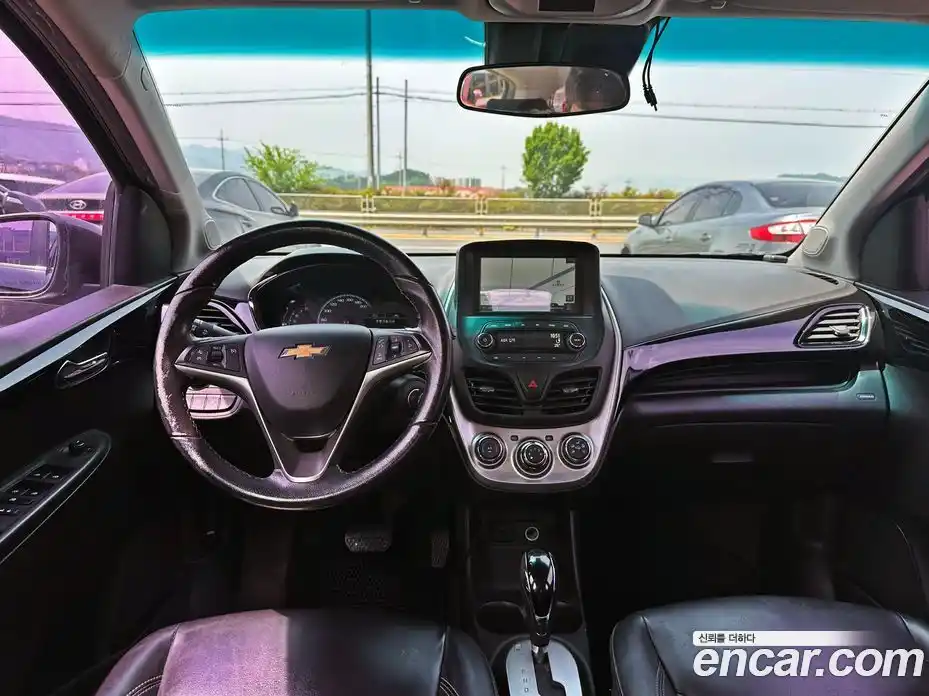 Chevrolet Spark 2016 1.0 автомат (гидро), фото 15