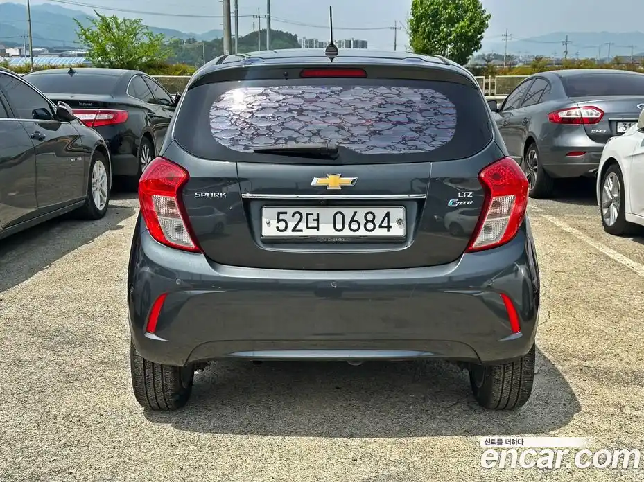 Chevrolet Spark 2016 1.0 автомат (гидро), фото 5