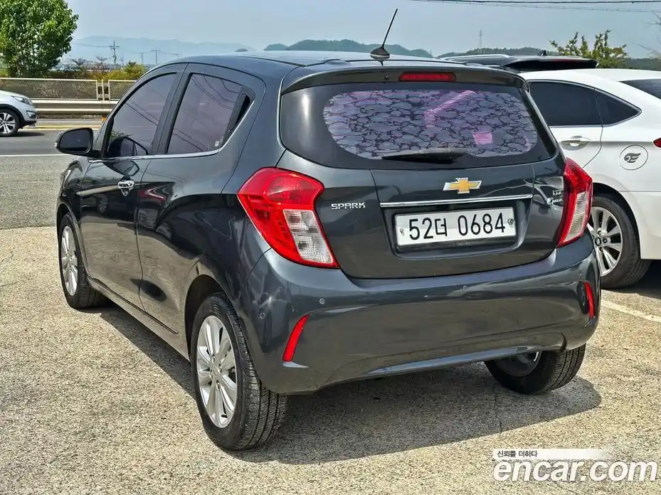 Chevrolet Spark 2016 1.0 автомат (гидро), фото 6