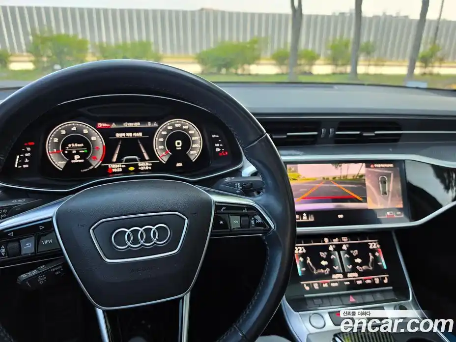Audi A6 2019 2.0 автомат (гидро), фото 14