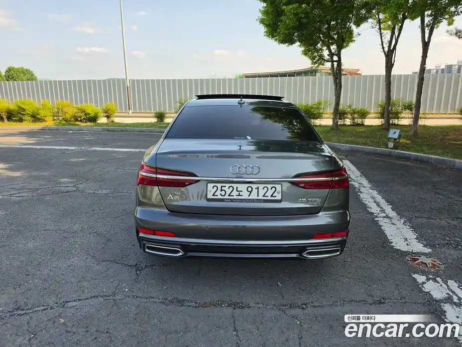 Audi A6 2019 2.0 автомат (гидро), фото 4