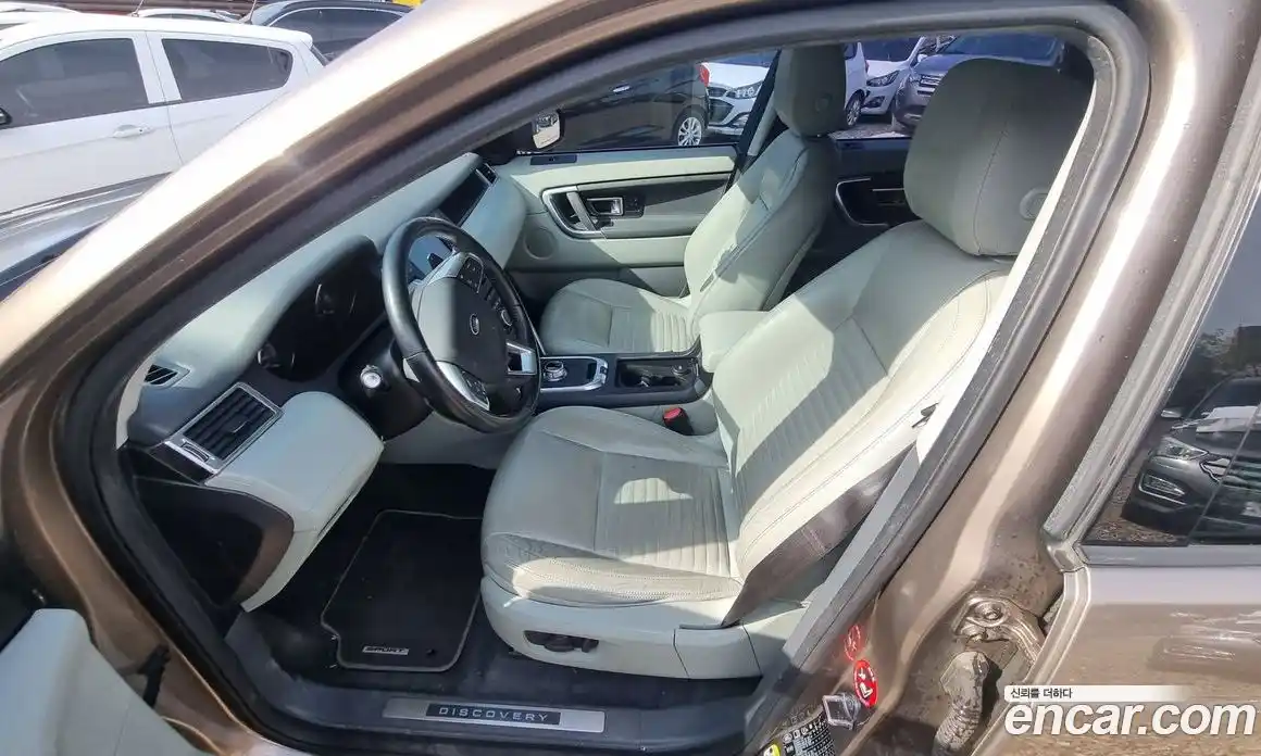 Land Rover Discovery Sport 2016 2.0 автомат (гидро), фото 10