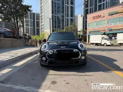 Mini Cooper 2017 2.0 автомат (гидро), миниатюра 2