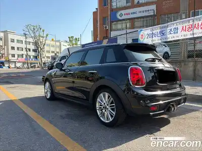 Mini Cooper 2017 2.0 автомат (гидро), миниатюра 5