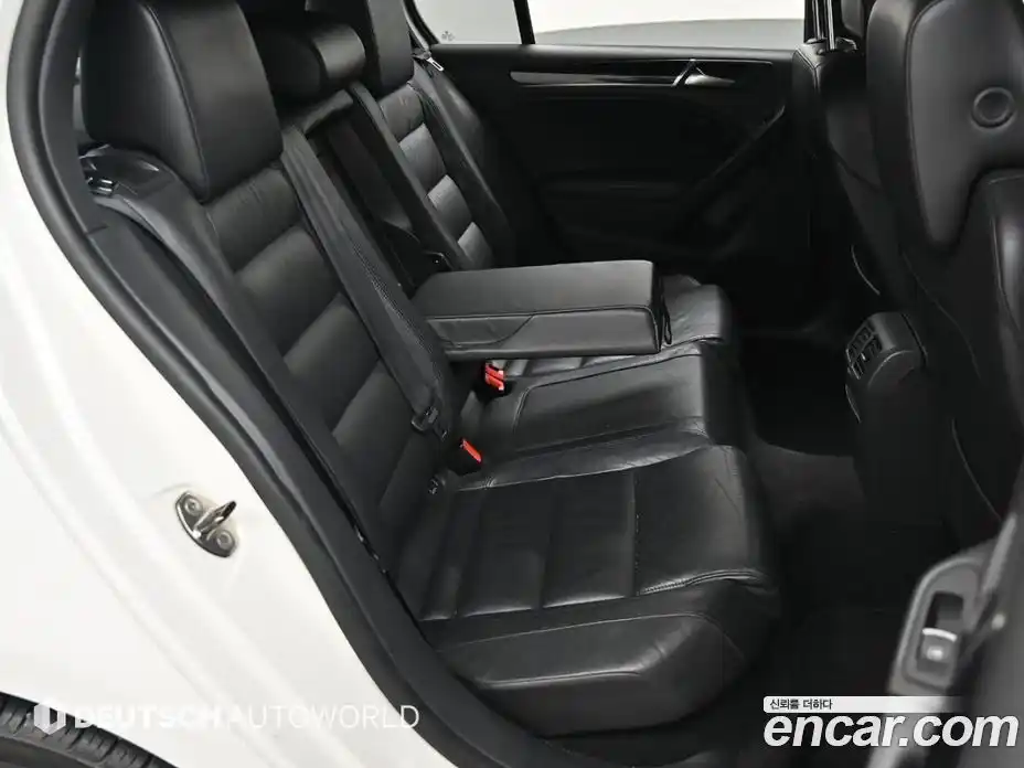 Volkswagen Golf 2011 2.0 автомат (гидро), фото 12