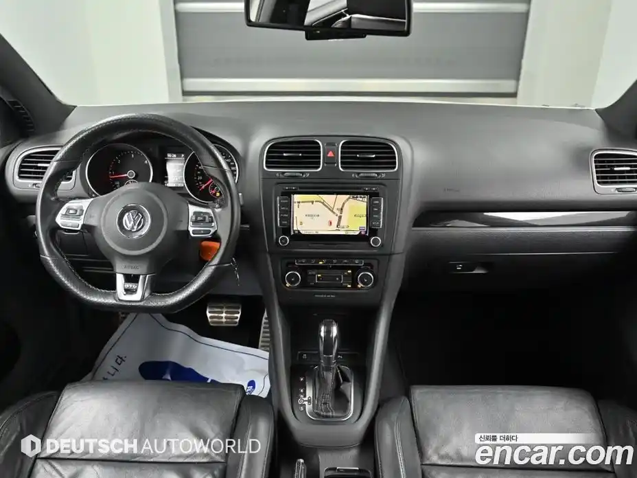 Volkswagen Golf 2011 2.0 автомат (гидро), фото 7