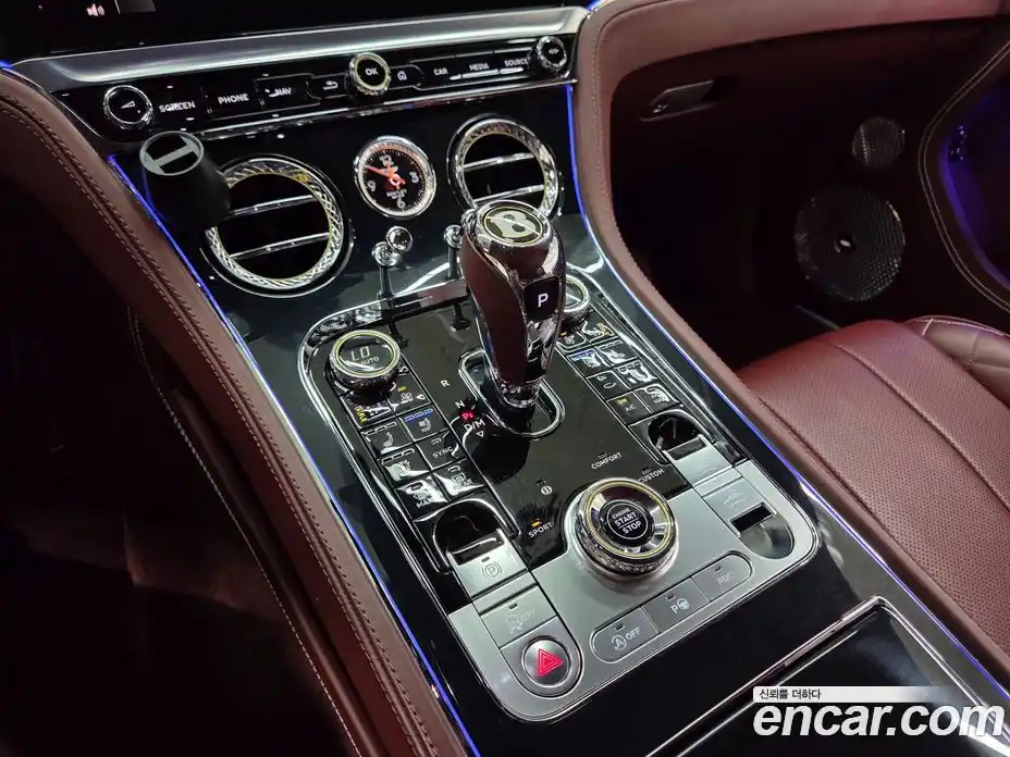 Bentley Continental 2019 6.0 гидро, фото 9