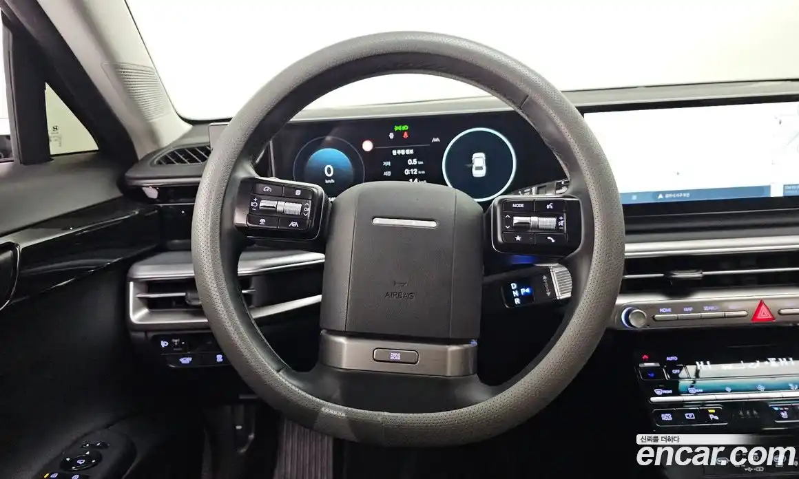 Hyundai Grandeur 2022 2.5 автомат (гидро), фото 14