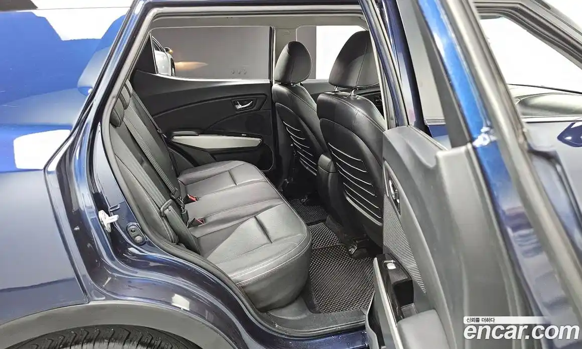 SsangYong TIBOLI 2015 1.6 автомат (гидро), фото 13