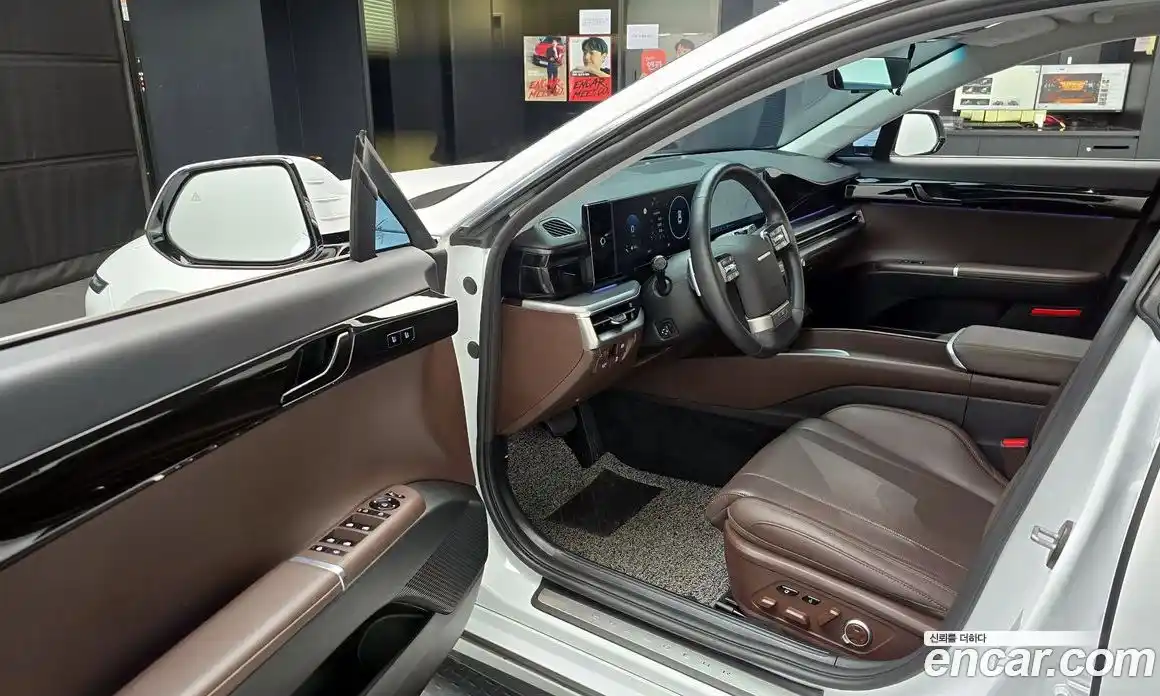 Hyundai Grandeur 2023 2.5 автомат (гидро), фото 11