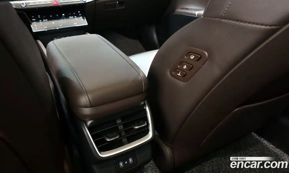 Hyundai Grandeur 2023 2.5 автомат (гидро), фото 18