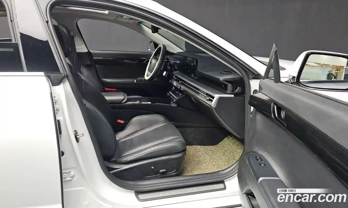 Hyundai Grandeur 2023 2.5 автомат (гидро), фото 11
