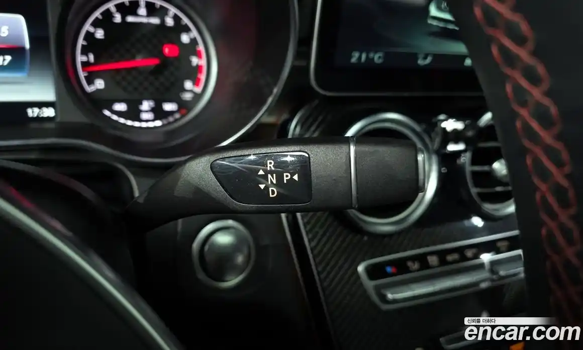 Mercedes-Benz GLC-Class 2017 3.0 гидро, фото 8 Mercedes-Benz GLC-Class 2017 3.0 гидро, фото 8