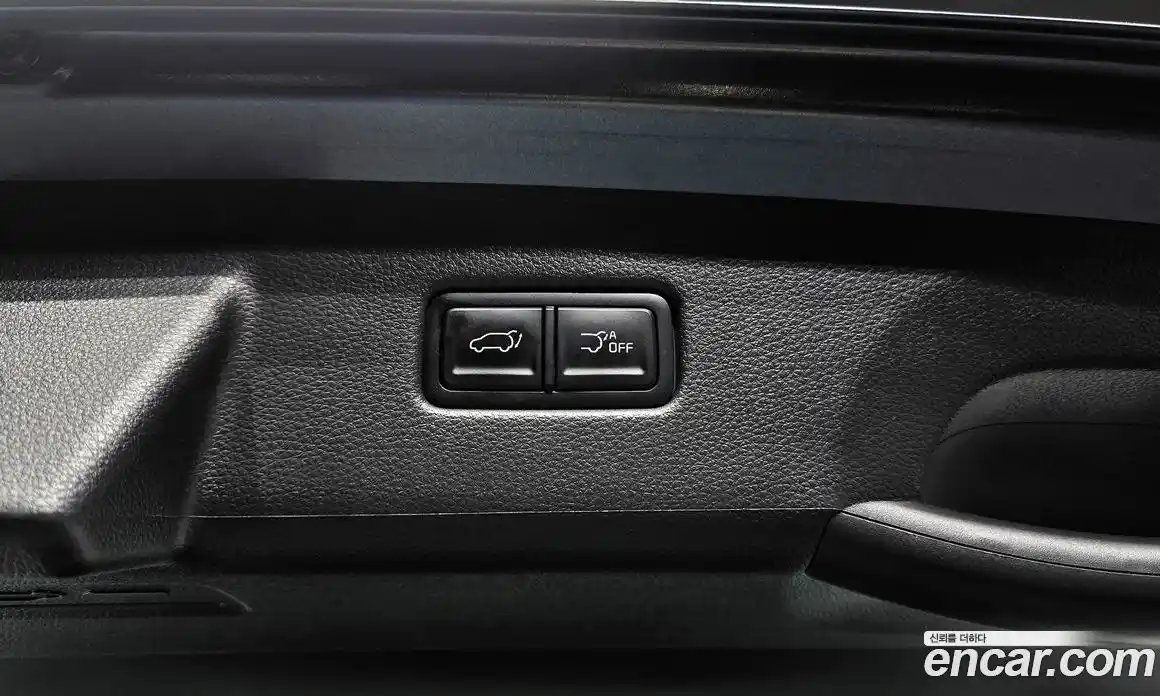 Kia Carnival 2023 2.2 автомат (гидро), фото 20