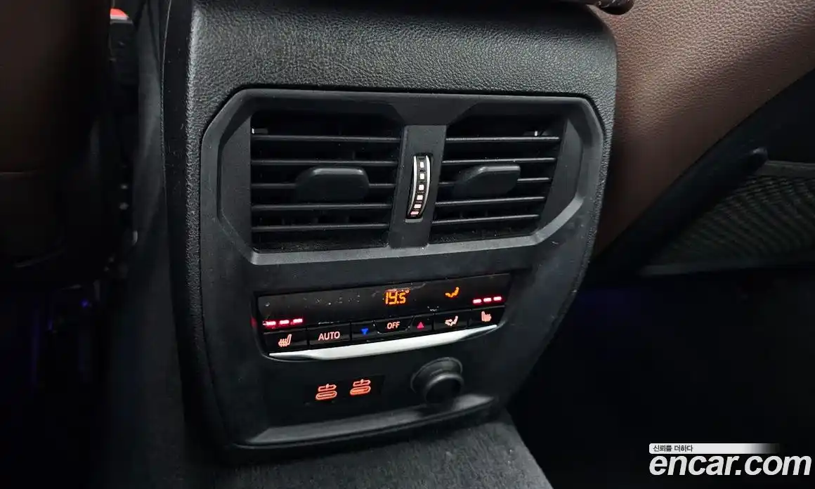 BMW 3 серия 2019 2.0 автомат (гидро), фото 17